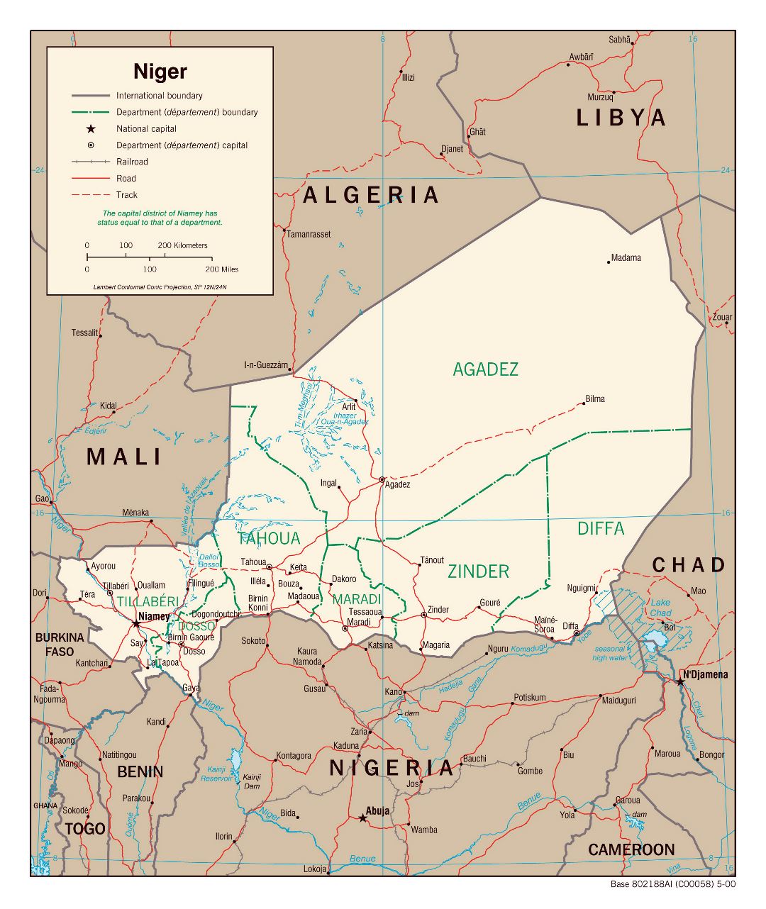 Large detailed political and administrative map of Niger with roads, railroads and major cities - 2000