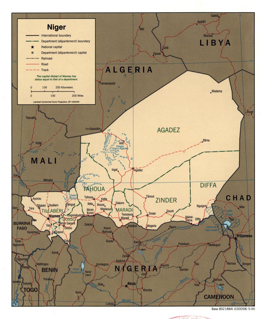Large political and administrative map of Niger with roads, railroads and major cities - 2000