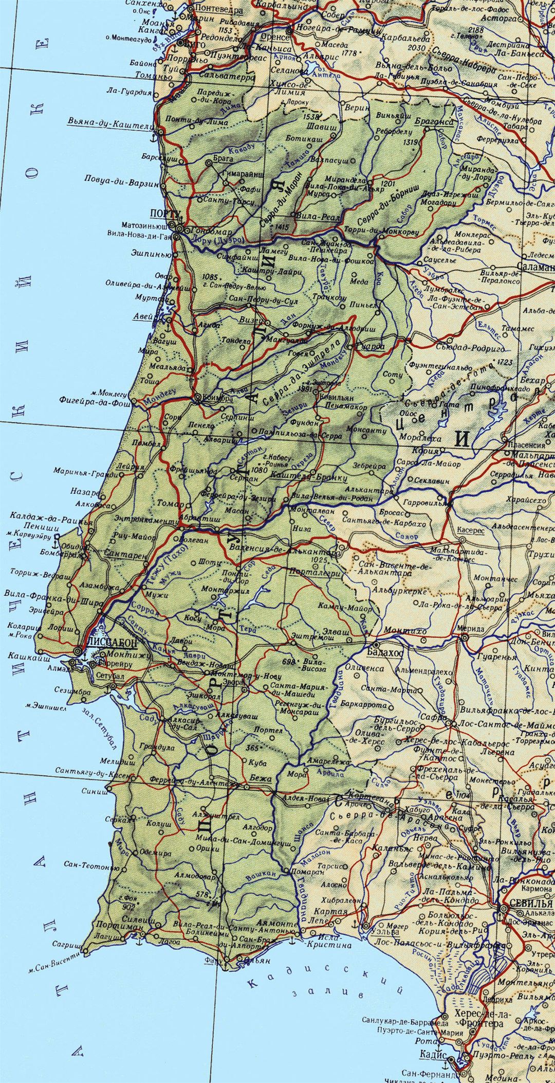 Large detailed map of Portugal with roads, major cities and sea ports in russian