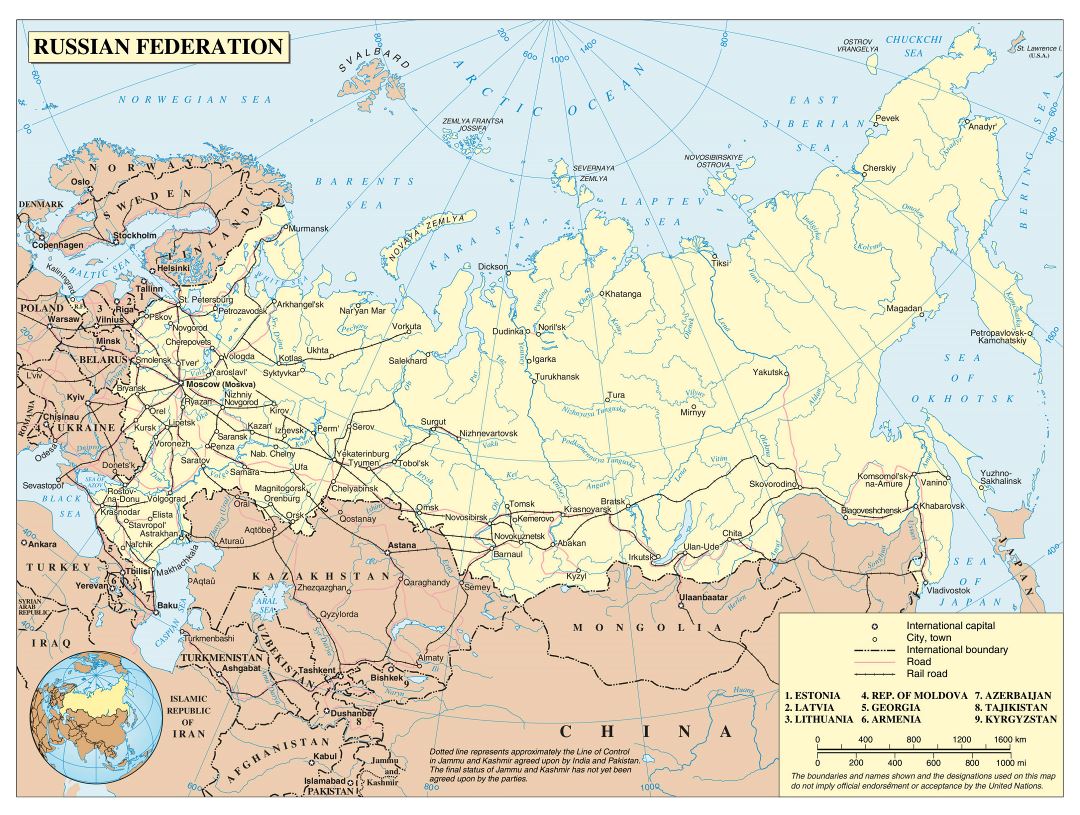 Large political map of Russia with roads, railroads and major cities