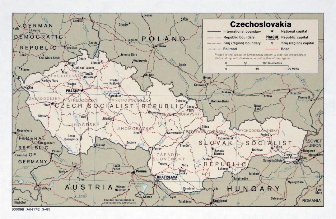 Large scale political and administrative map of Czechoslovakia with roads, railroads and major cities - 1985