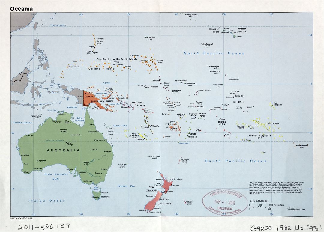 Large scale political map of Oceania with marks of capitals, large cities and names of states - 1982