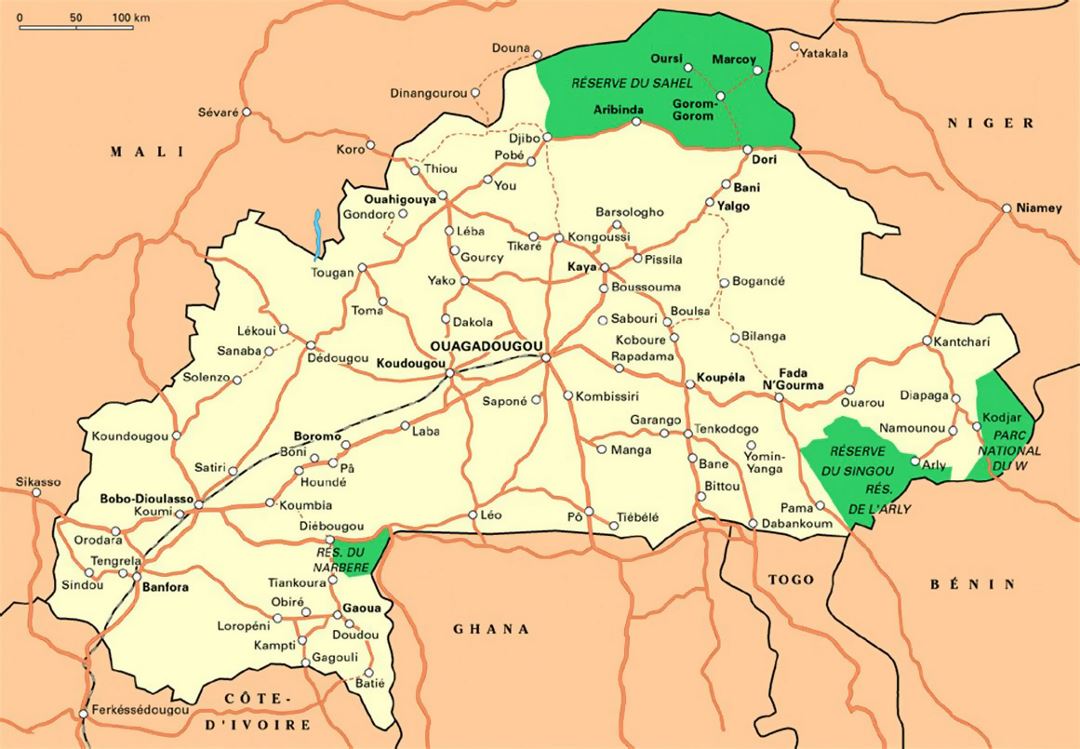 Large national parks map of Burkina Faso with roads and major cities