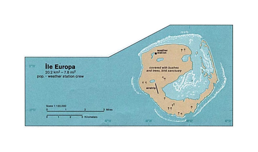 Detailed map of Europa Island in french