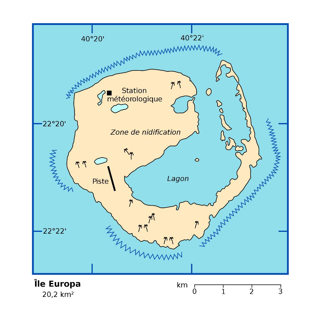 Large detailed map of Europa Island in french