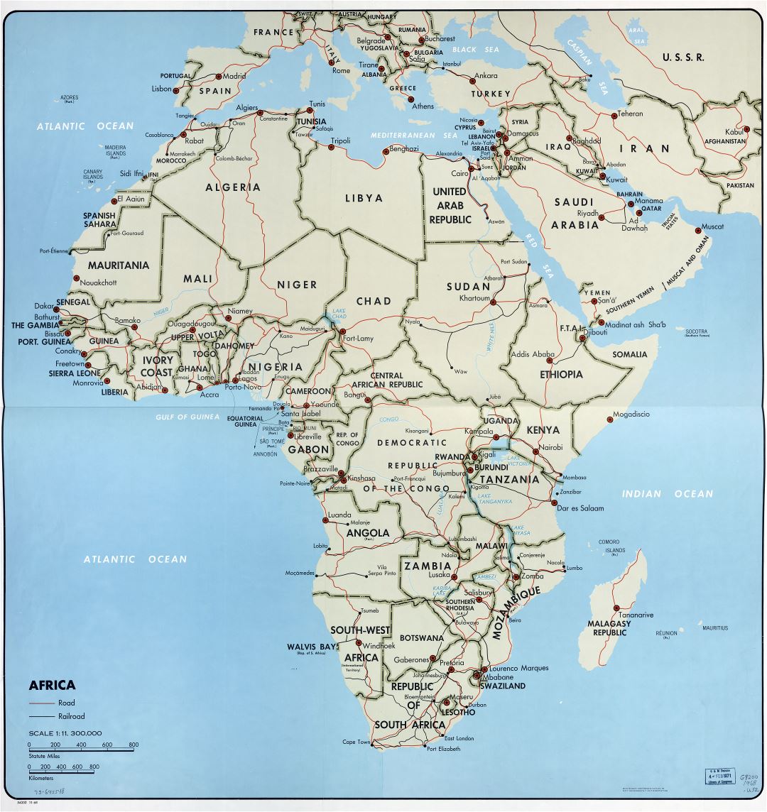 In High Resolution Detailed Political Map Of Africa With The Marks Of Capitals Major Cities Major Roads Railroads And Names Of Countries 1968 Small 