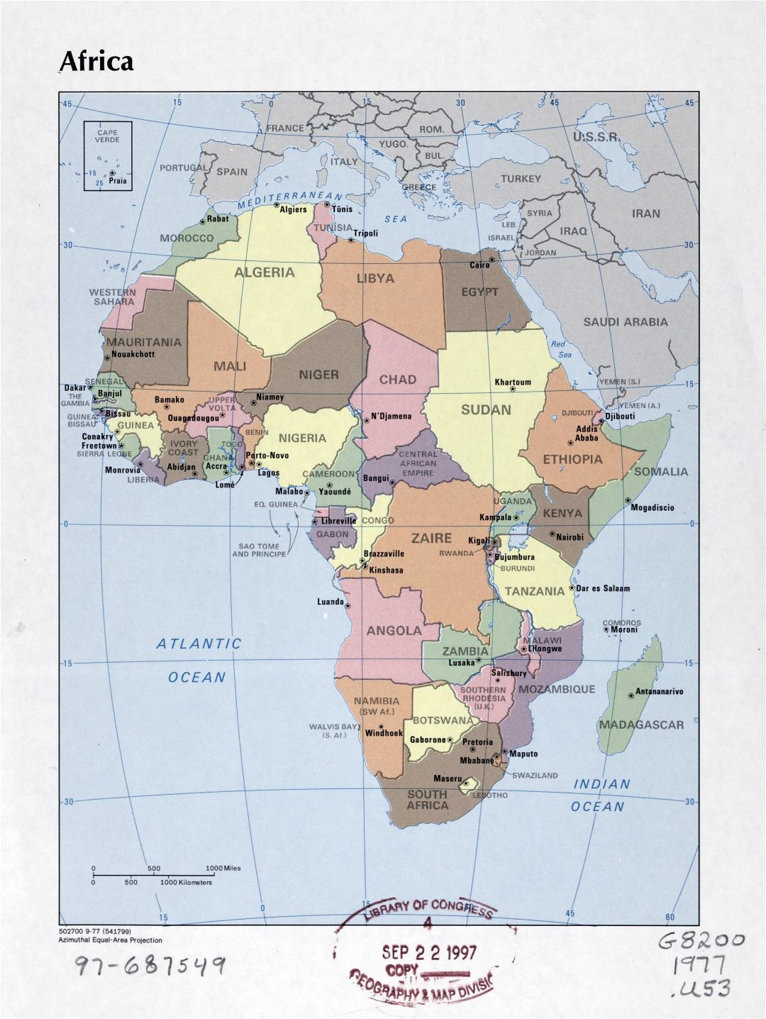 Large detailed political map of Africa with marks of capitals, large cities and names of states - 1977