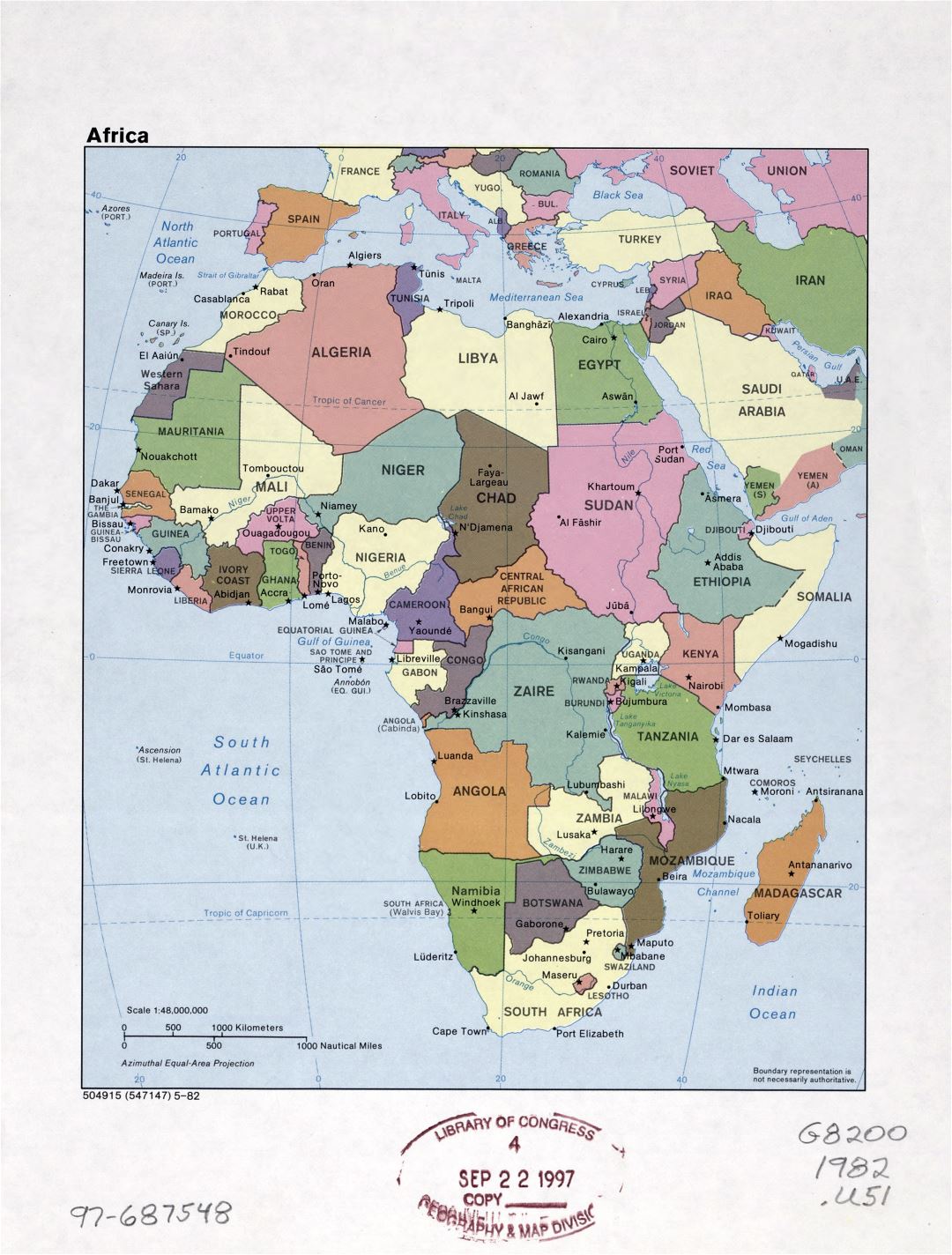 Large detailed political map of Africa with the marks of capitals, large cities and names of states - 1982