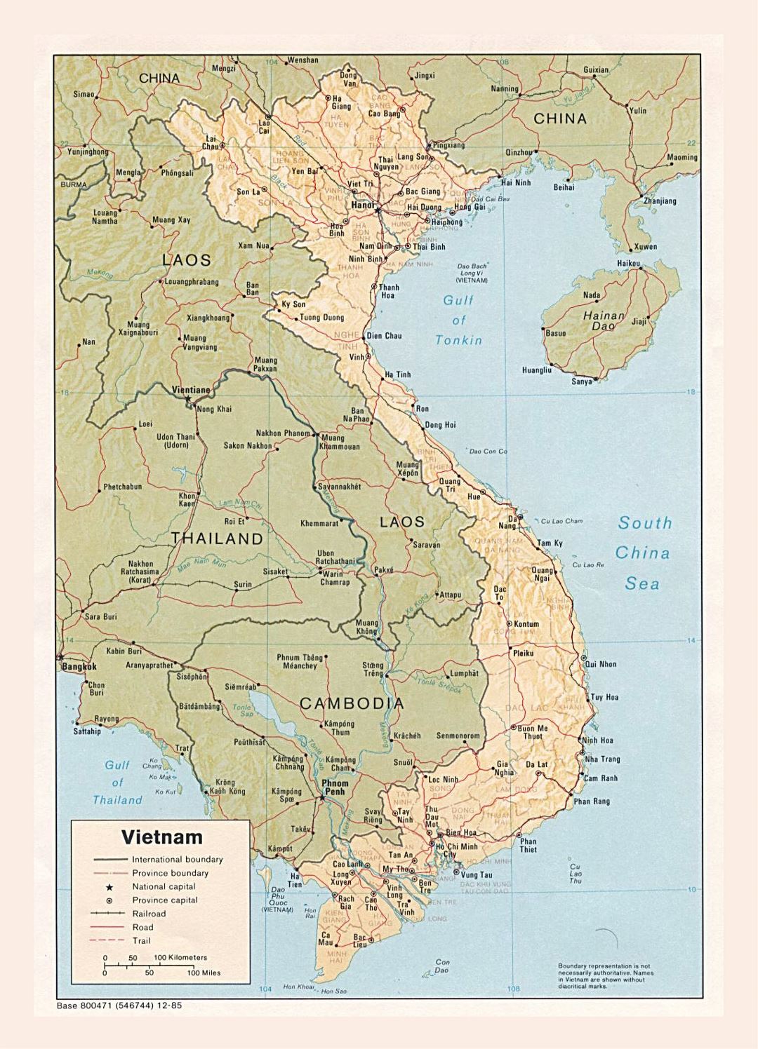 Detailed political and administrative map of Vietnam with relief, roads, railroads and major cities - 1985