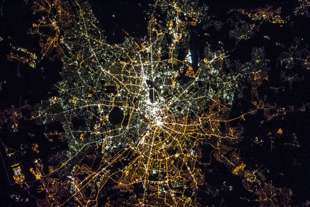 Large detailed satellite map of Berlin at night