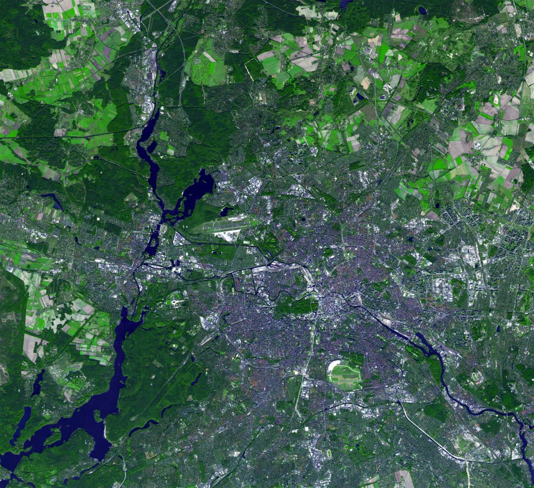 Large detailed satellite map of Berlin city