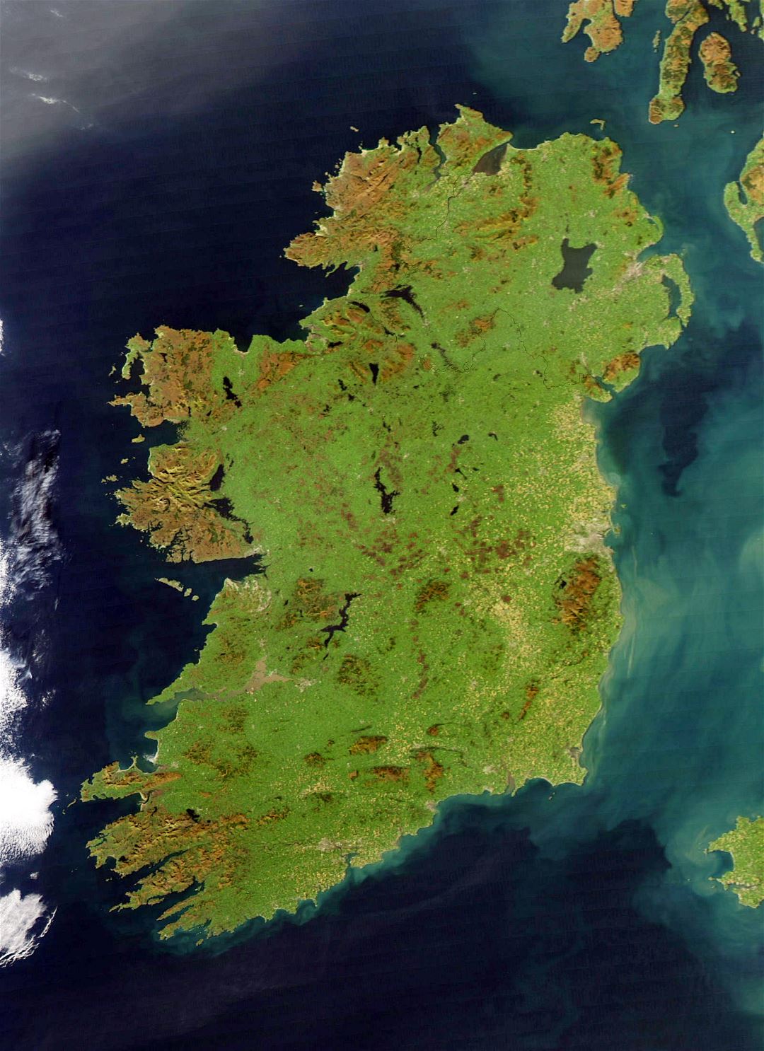 Large detailed satellite map of Ireland