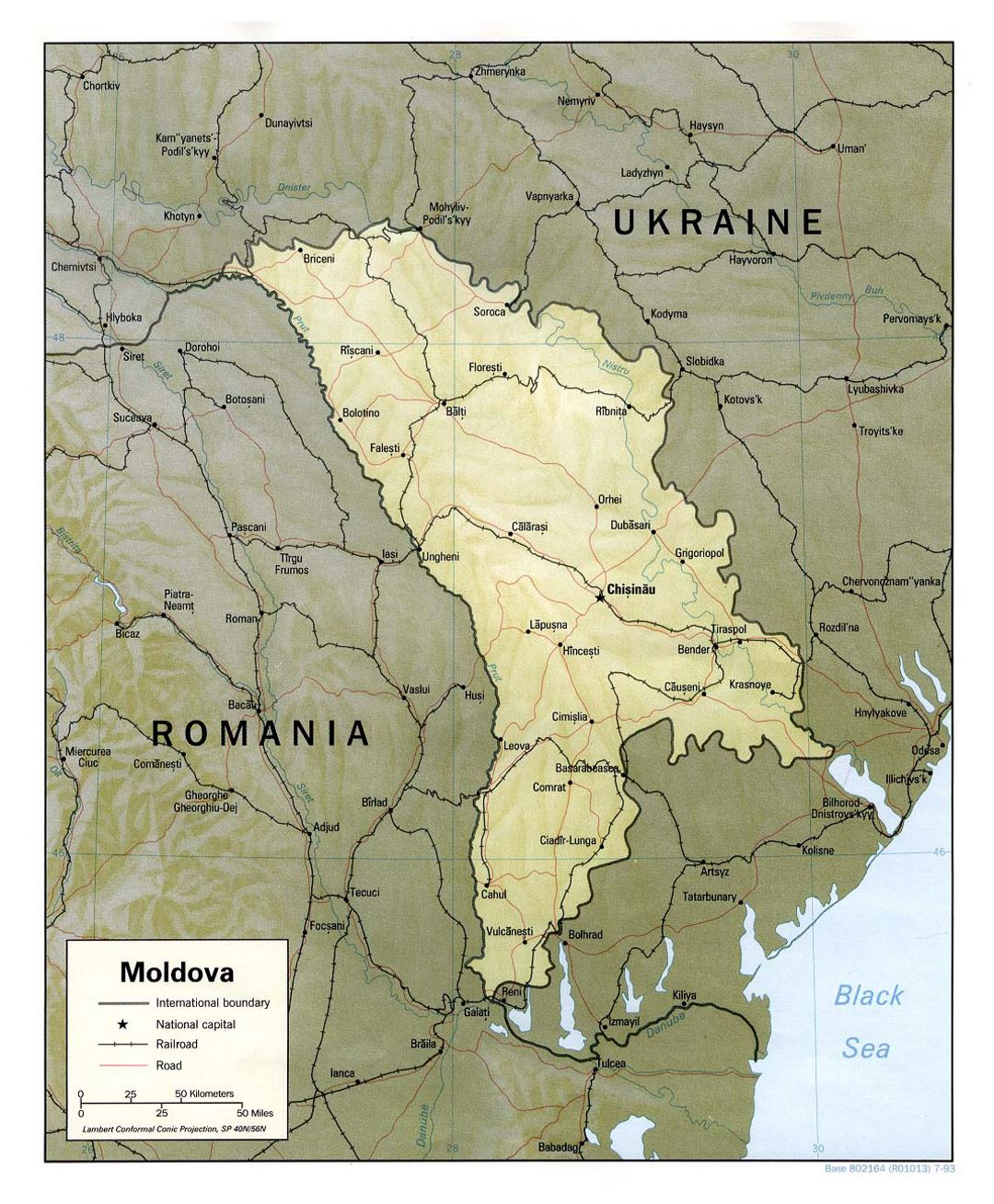 Detailed political map of Moldova with relief, roads, railroads and major cities - 1993