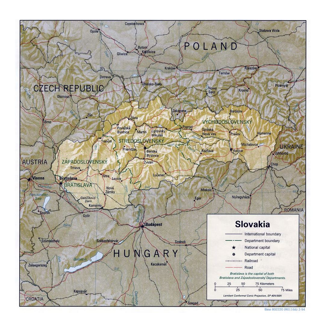 Detailed political and administrative map of Slovakia with relief - 1994