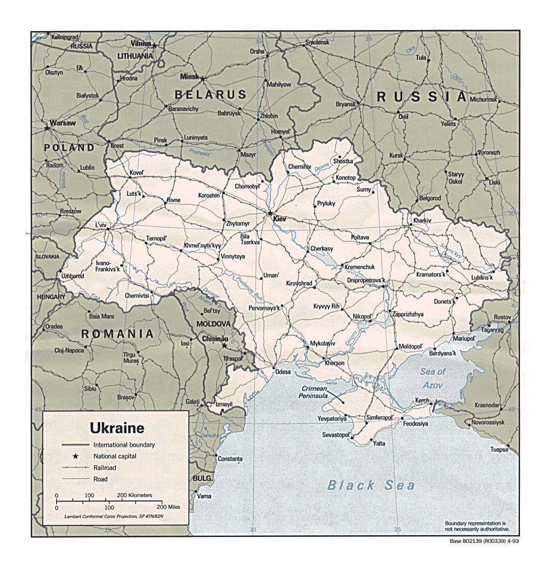 Detailed political map of Ukraine with roads, railroads and major cities - 1993