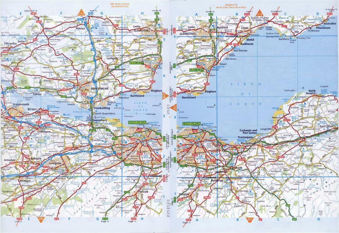 Large detailed roads map of Edinburgh and the surrounding area