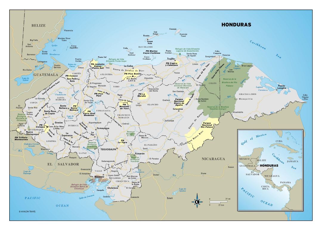 Large detailed political and administrative map of Honduras with national parks and other marks