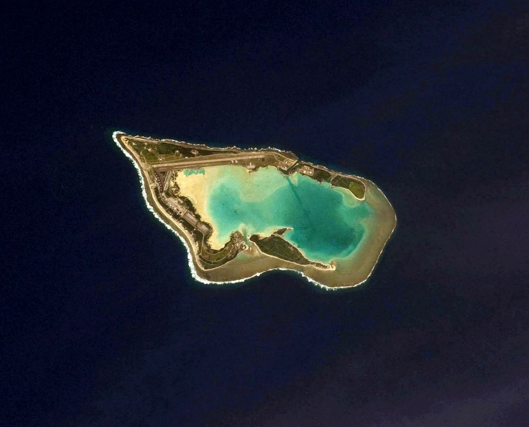 Large satellite map of Wake Atoll