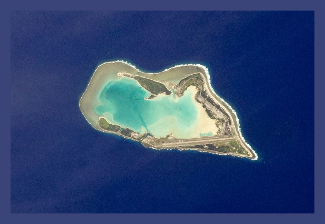 Large satellite map of Wake Island