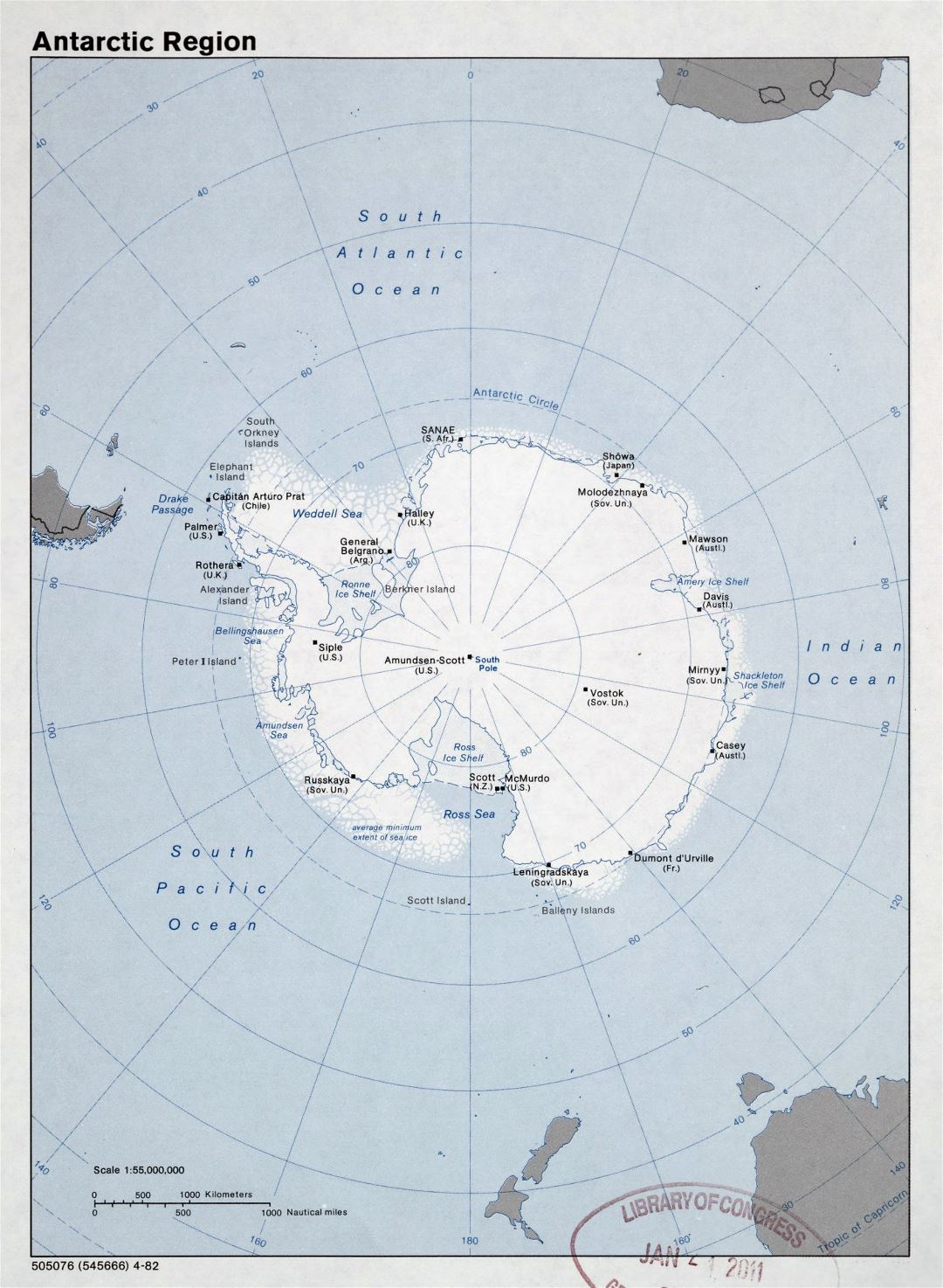 Large detailed map of Antarctic Region - 1982